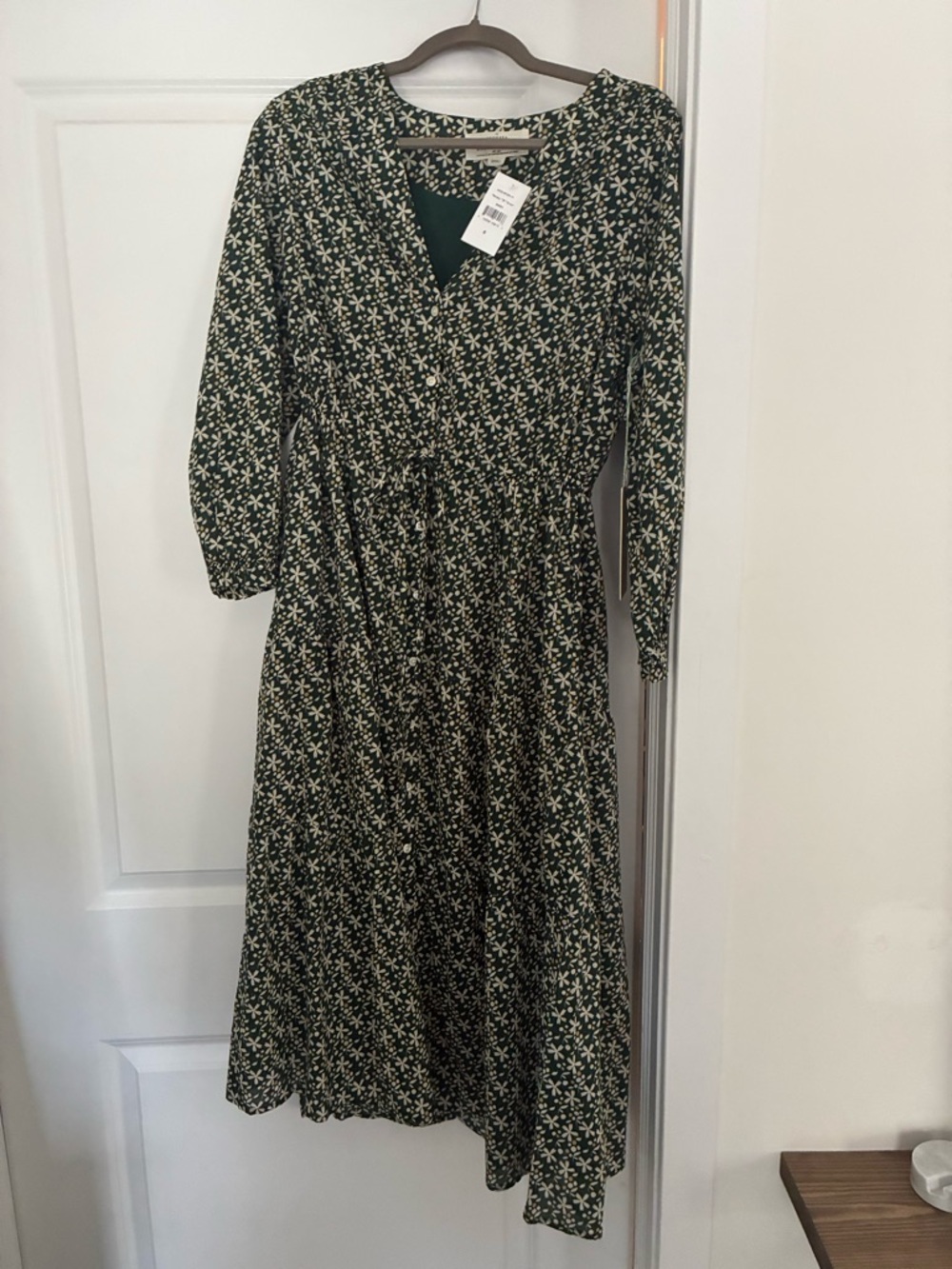 Trovata Dark Green Floral Wrap-Front Long Sleeve Midi Dress